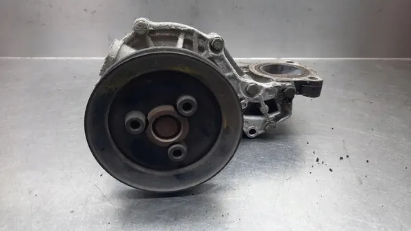 Pompa acqua VW LT35 2.5 SDI 1997 OEM 037121013A image 6