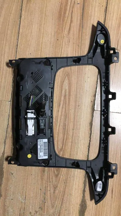 Cadre de radio avec climatisation Ford S-Max MK1 Lift image 2