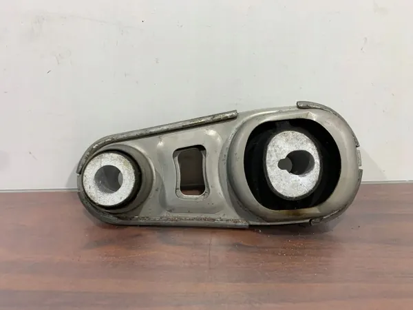 Almofada caixa Mitsubishi Outlander IV OEM 113606LA0A image 7
