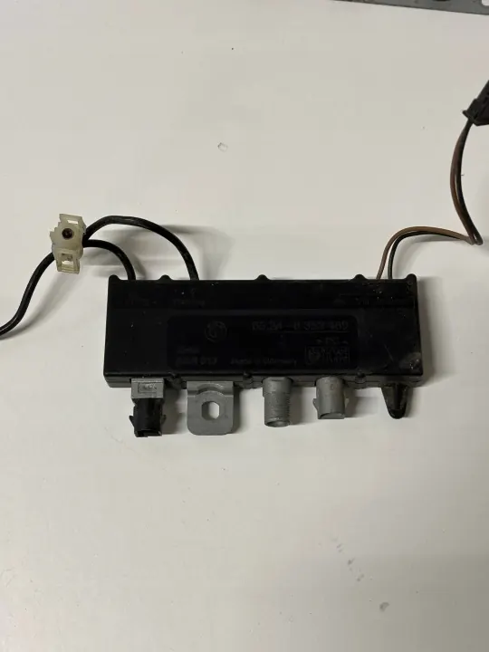 Amplificador antena BMW E39 OEM 65248352489 image 2