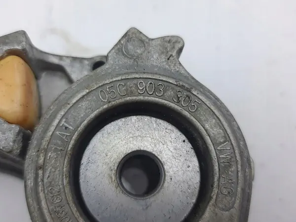 Tensor de correa alternador Skoda Octavia Mk4 OEM 05C903305 image 7