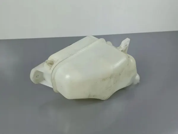 Tapón de vaso de expansión Kia OE FOB34162 - Usado image 3