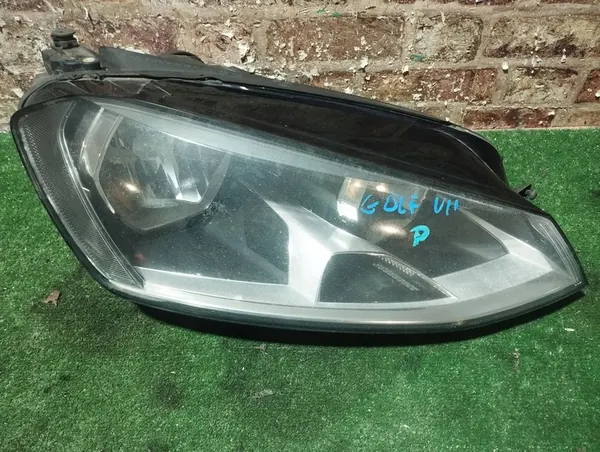 Farol Dianteiro Direito Volkswagen Golf VII image 2