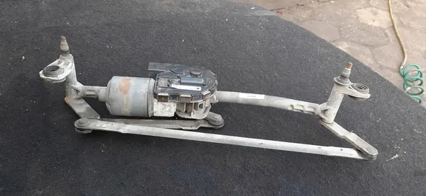 Tuulilasinpyyhkijän mekanismi eteen SKODA SUPERB II 08-13 image 4