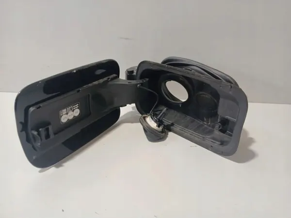 Tapa de llenado combustible OEM 7482902 BMW 3 G20 G21 image 3