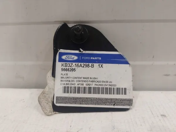 Ford Ranger 2019 Vänster fram stänkskyddsfäste OEM KB3Z16A298B image 2