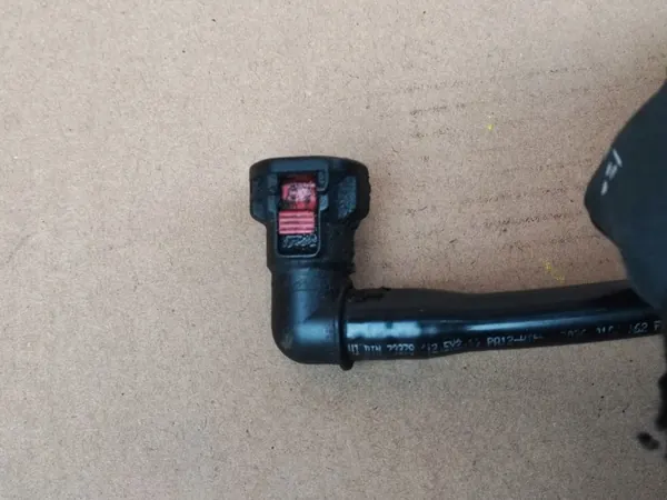 Ford Mondeo MK4 Powershift Oliefilterleiding - Gebruikt image 5
