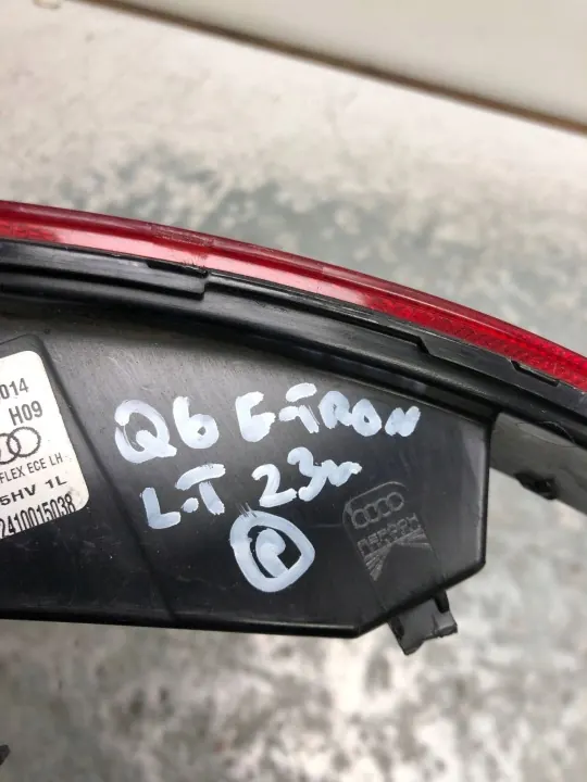 Feu antibrouillard arrière gauche Audi Q6 E-Tron OEM 85H945701-BILI image 8