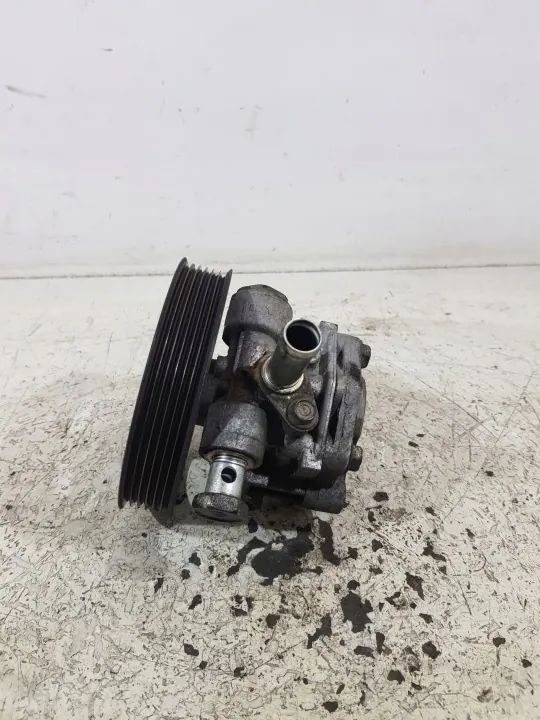 Bomba de dirección asistida Peugeot 4007 Citroen C-Crosser 2.2 HDI 18090834 image 3