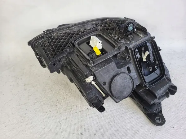MERCEDES E-KLASSE W213 Linker Voorlicht Full LED Multibeam A2139064704 image 9