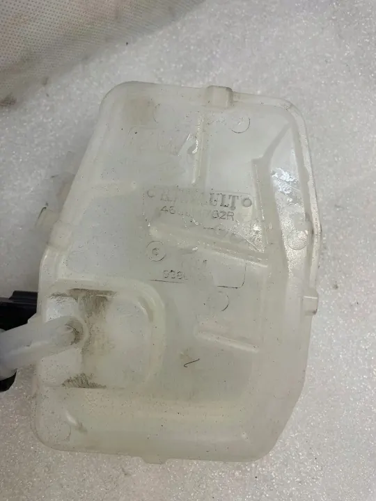 Depósito de líquido de frenos OEM 460913647R 460914782R image 3