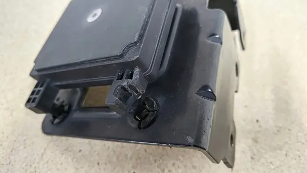 Sensor Radar ACC Kia Sportage V OEM 99110CJ000 image 9