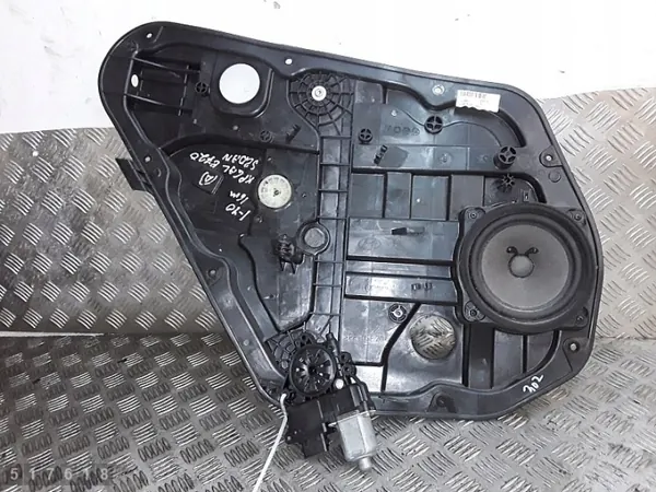 Regulador de janela Hyundai OEM 814103Z010 - Usado image 2