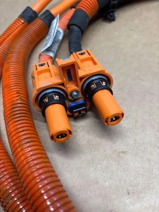 Câble de chargement de batterie PEUGEOT 2008 II 2022 image 3