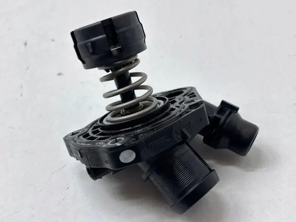 Thermostaathuis BMW OEM 4121680 voor X1 F48 2.0L image 4