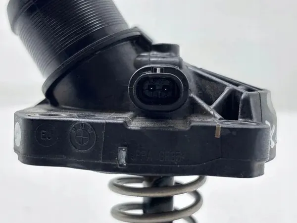 Thermostaathuis BMW OEM 4121680 voor X1 F48 2.0L image 5