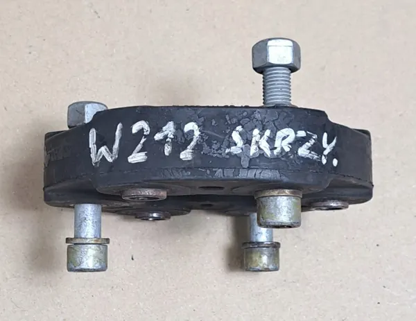 Mercedes aandrijfas koppeling OEM A2034110015 image 3