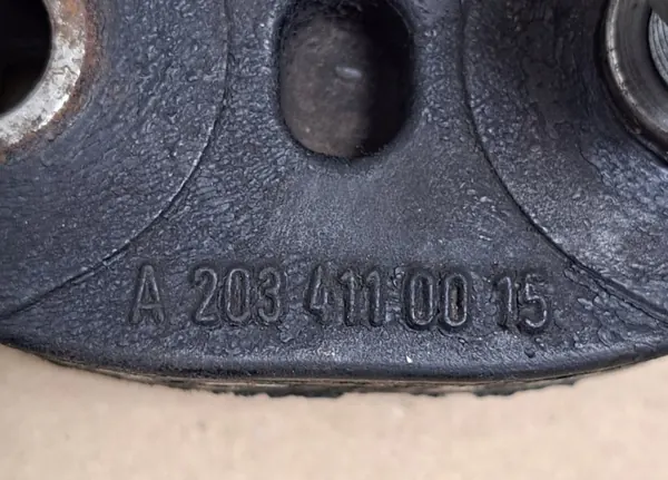 Mercedes aandrijfas koppeling OEM A2034110015 image 4