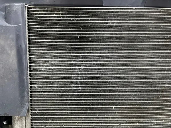 Conjunto de radiadores Dacia Logan Sandero 05-14r. 1.5 dCi OEM image 3