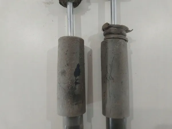 Ammortizzatore posteriore BMW 3 E90 E91 image 4