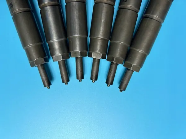 Iniettore AUDI A4 B7 A6 C6 2.7 TDI 059130277AC image 4