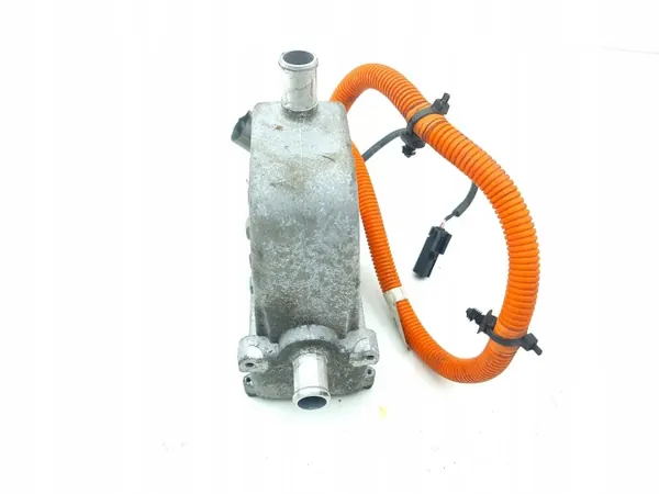 Chauffage liquide Tesla Model S OEM 103890100E image 4