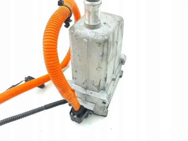 Chauffage liquide Tesla Model S OEM 103890100E image 8
