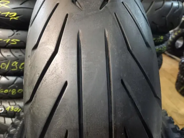 Pirelli ANGEL GT II R 180/55ZR17 image 3