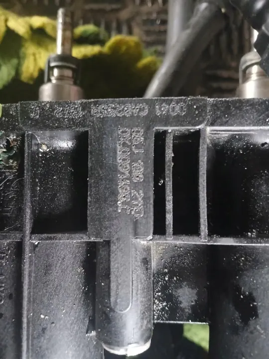 Coletor de admissão OE VAG 06J198211D image 8