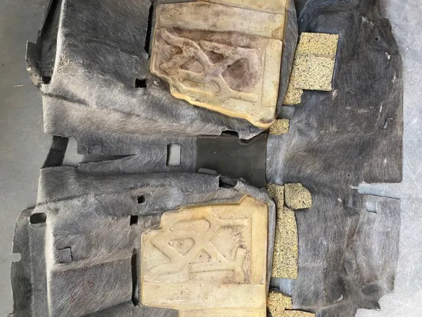 Begagnad svart golvmatta OEM WYKŁADZINA/SDV10556 image 10
