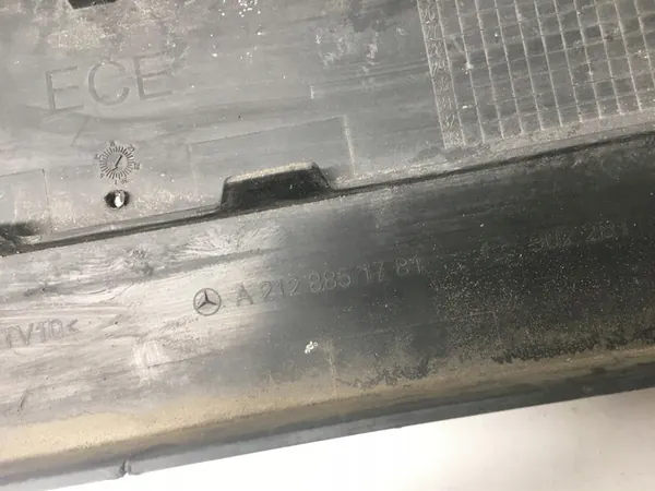 Suporte de Placa Mercedes W212 A2128851781 image 4