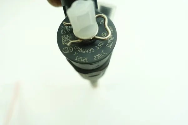 Bosch 0 986 435 150 Injektor image 6