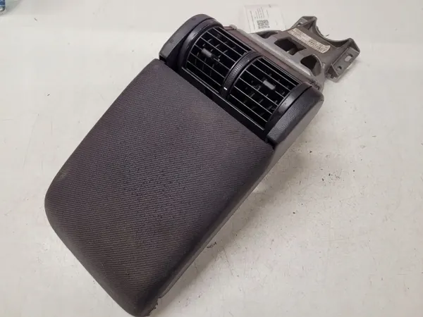 Accoudoir Opel OE OEM 13171943 pour Signum 1.9L Diesel image 2