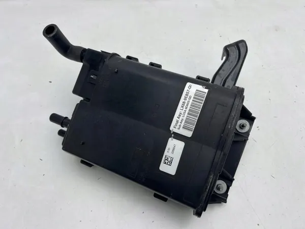 Ford Kuga MK3 2.5 PHEV Hiilisuodattimen kotelo OEM LX68-9E857-GD image 3