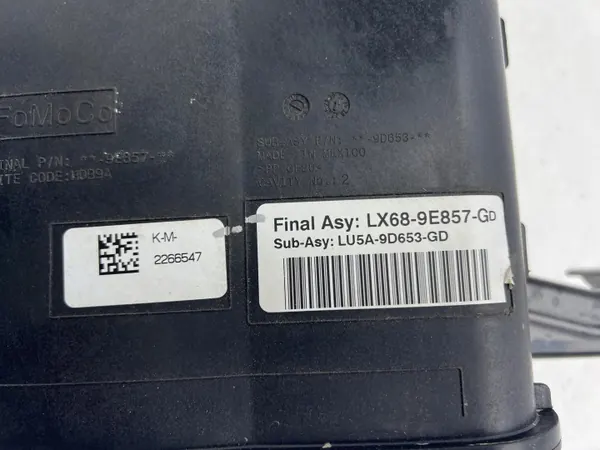 Ford Kuga MK3 2.5 PHEV Hiilisuodattimen kotelo OEM LX68-9E857-GD image 4