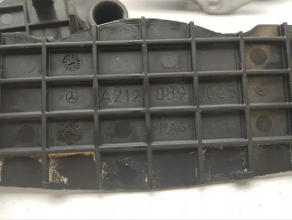 Konehuppujen sarja Mercedes C-luokka W204 image 7