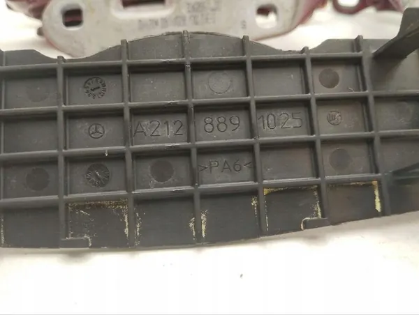 Konehuppujen sarja Mercedes C-luokka W204 image 8