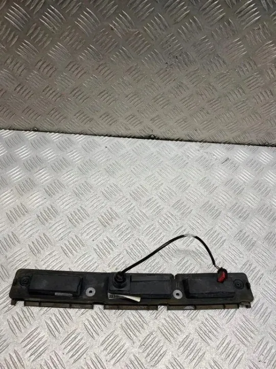 Luz matrícula CK52404C42AA Land Rover - Usado image 2