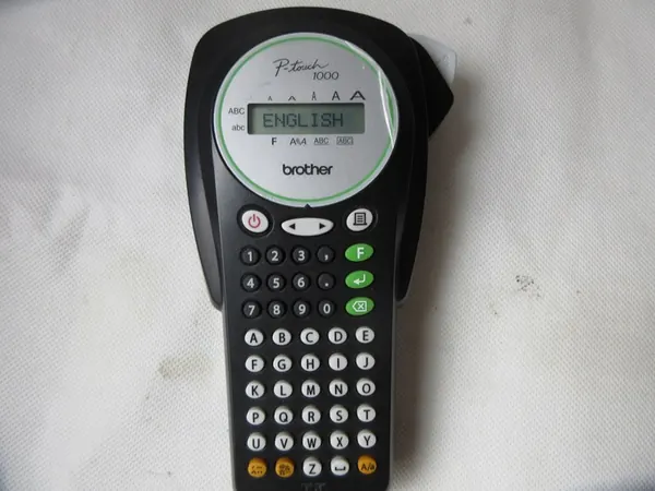 Impressora de Etiquetas Brother P-Touch image 9