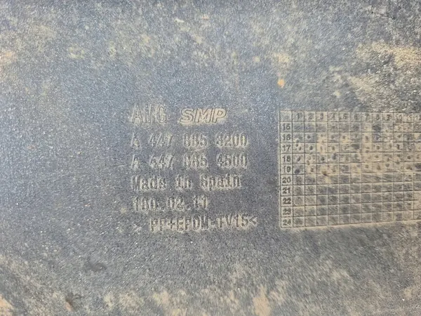 Achterbumper Mercedes Vito 447 AMG LONG 14- image 9