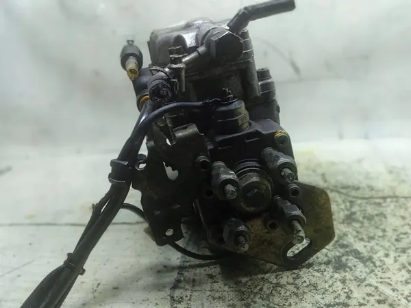 Kraftstoffpumpe 028130115B VW Sharan I 1.9TDI image 5