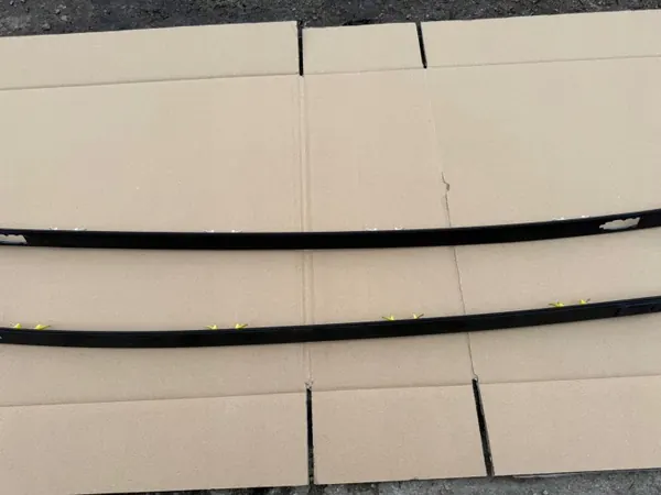 Hyundai I30 II Dakdragers OEM 25.02 Compleet set image 3