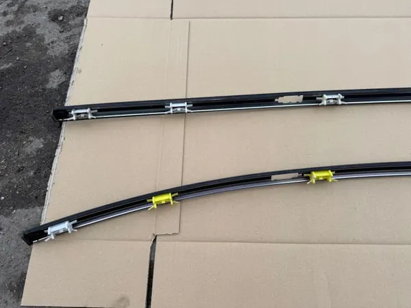 Hyundai I30 II Dakdragers OEM 25.02 Compleet set image 5
