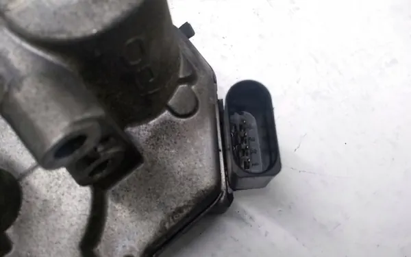 Inlaatspruitstuk Actuator Audi Q7 4L 1045476S01 image 3