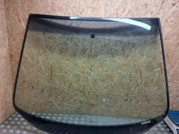 Begagnad Ford OE framruta OEM 43R00340 image 2