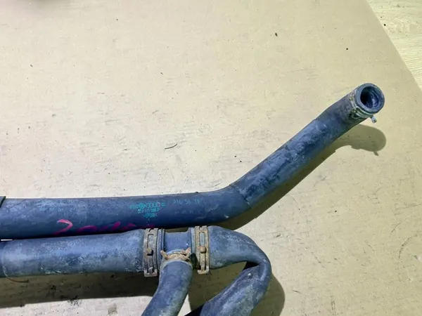 Vesiputki VW T4 2.5 TDI Etu 074121086P image 4