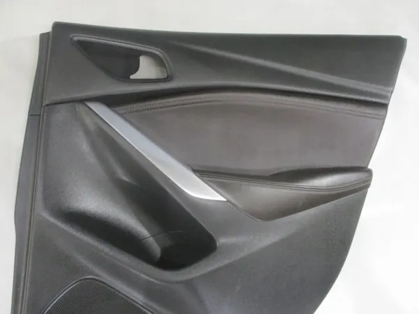 Mazda 6 GJ Deurbekleding OEM GHP96853Z Rechts Achter image 3
