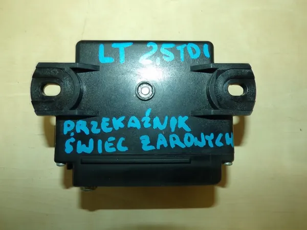 VW LT TDI Sytytystulpparele 2D0911253 image 4