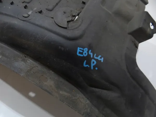BMW X1 E84 Etu vasen pyöränkaari OEM 2990091 image 3