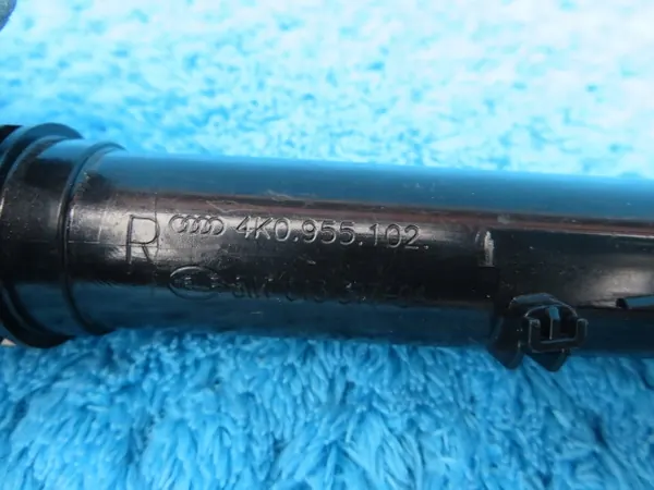 Audi A6 C8 2018- Rechter Koplampreiniger image 5